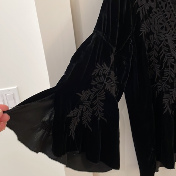 Johnny Was black velvet top - Picture 3 of 7